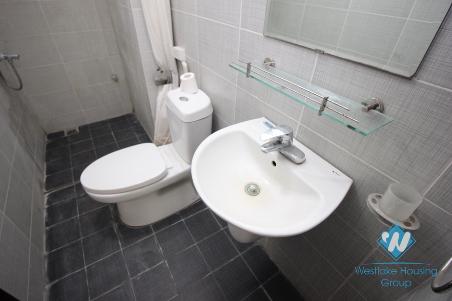 House with 8 floor for rent in Ba Dinh district, Ha Noi City